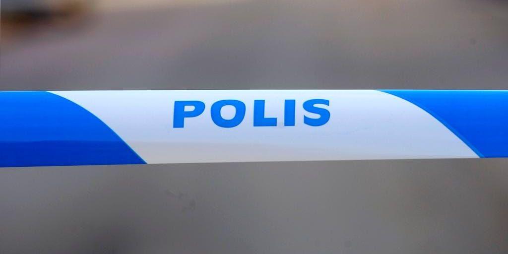 Tre okända män misshandlade och rånade en Piteåbo i hans hem. ARKIVBILD.