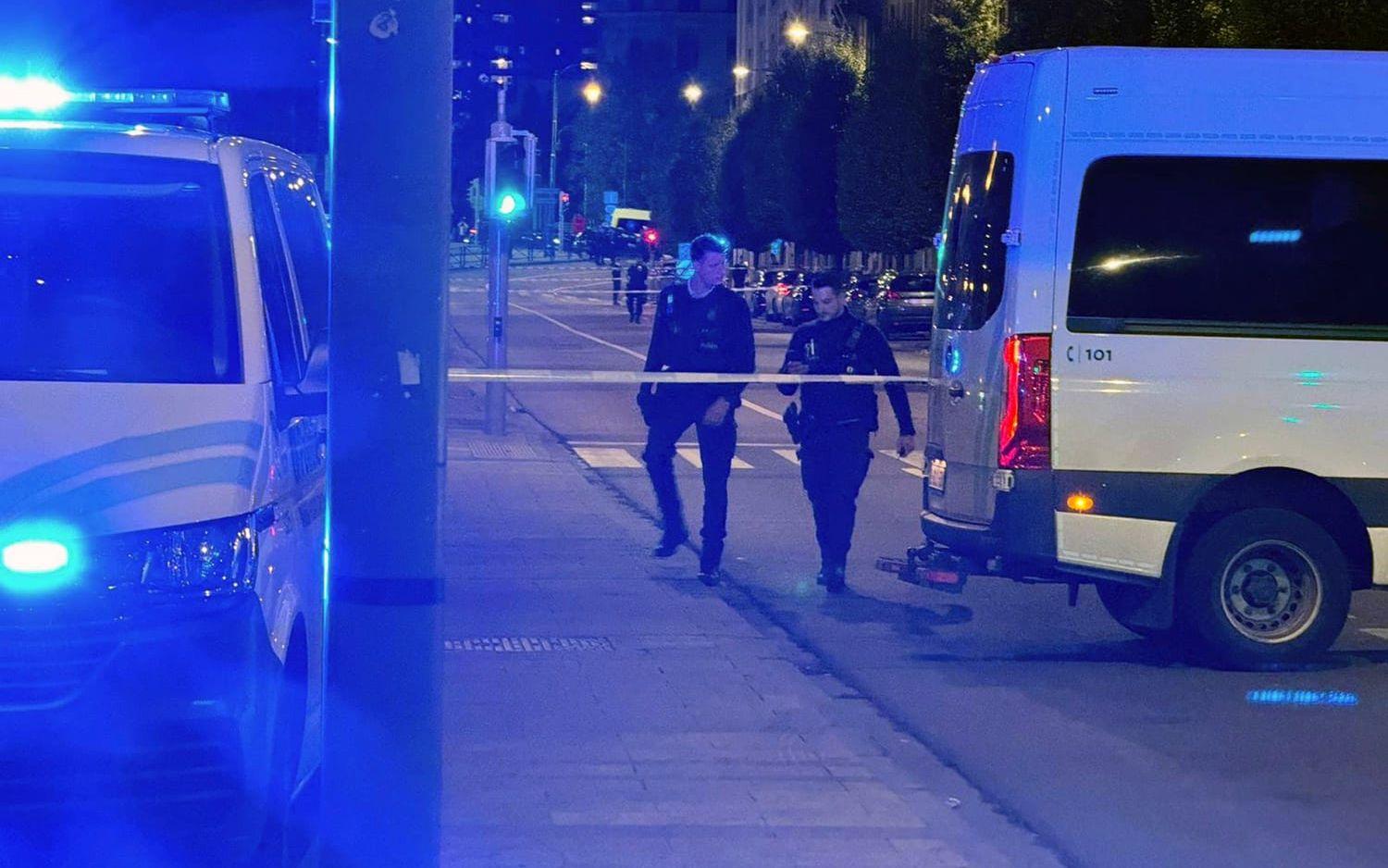 Två svenskar sköts ihjäl i Bryssel på kvällen på måndagen den 16 oktober.