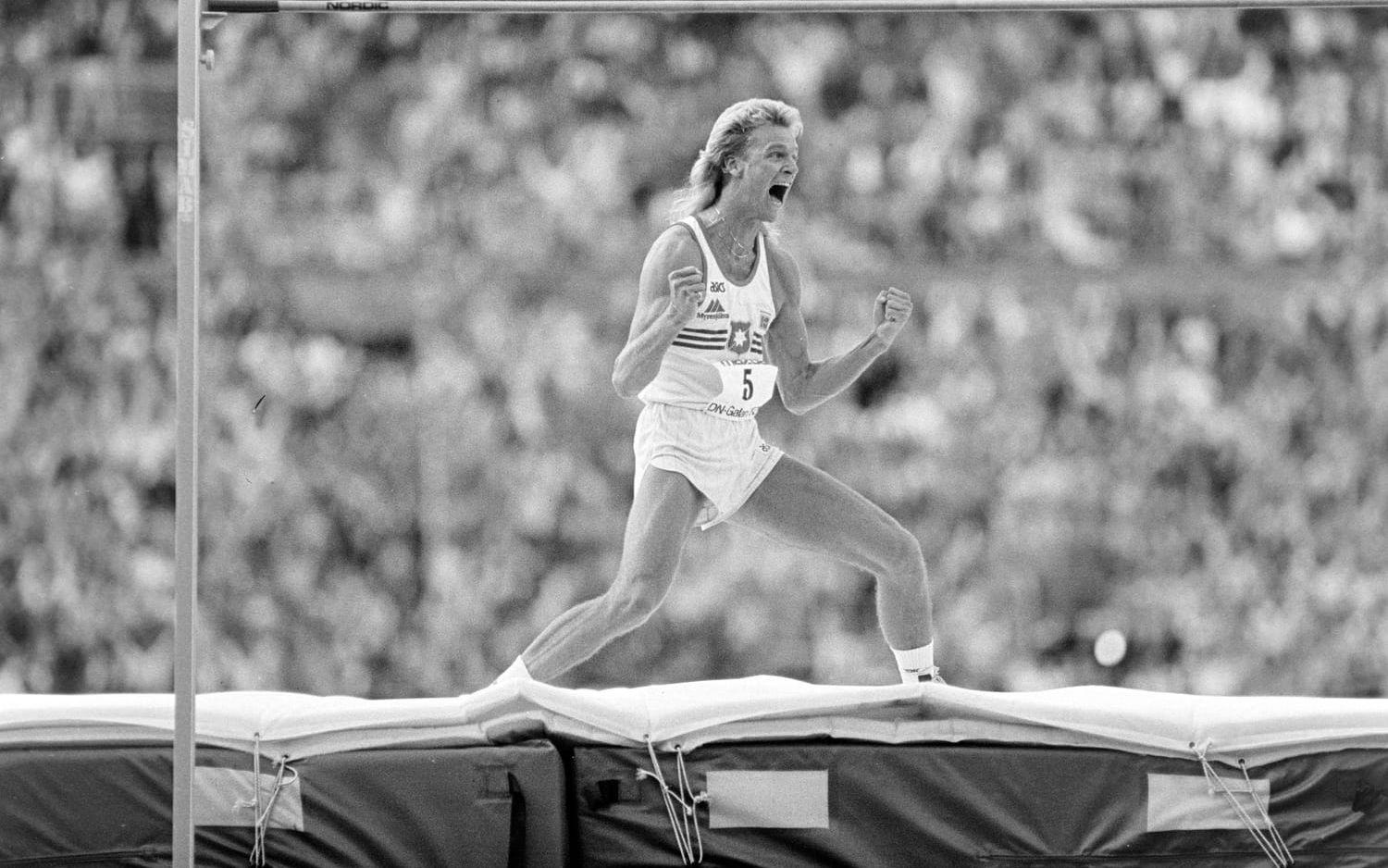 Patrik Sjöbergs legendariska 2.42-hopp från 1987 är ett av rekorden som kan nollställas. Bild: Bildbyrån.